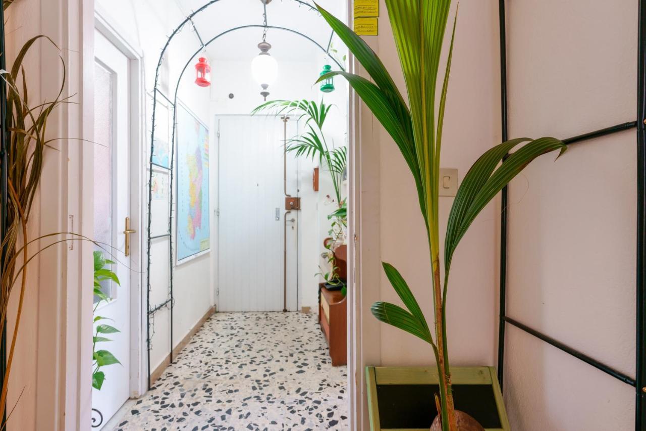 B&B Pothos - Eng Ita - Air Conditioning Wi-Fi Fridge Netflix Local Guide - Aria Condizionata, Frigo, Internet, Guida Locale Cagliari Exterior foto